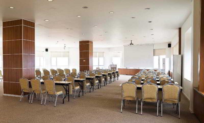 Legend Hotel Riva Luaran gambar