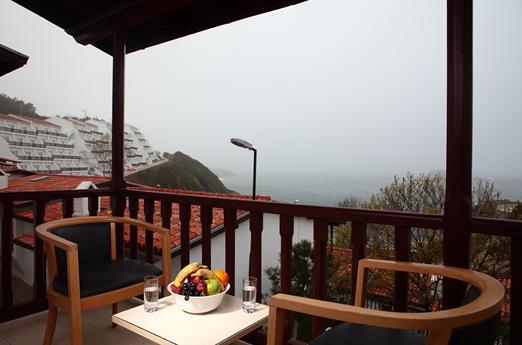 Legend Hotel Riva Luaran gambar