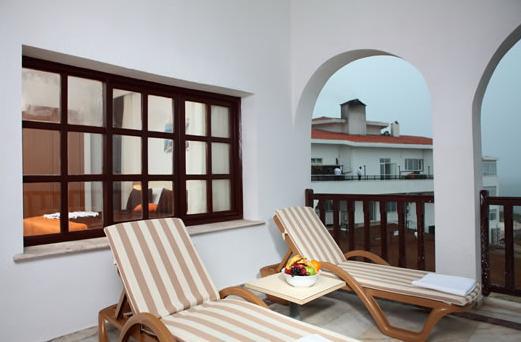 Legend Hotel Riva Luaran gambar
